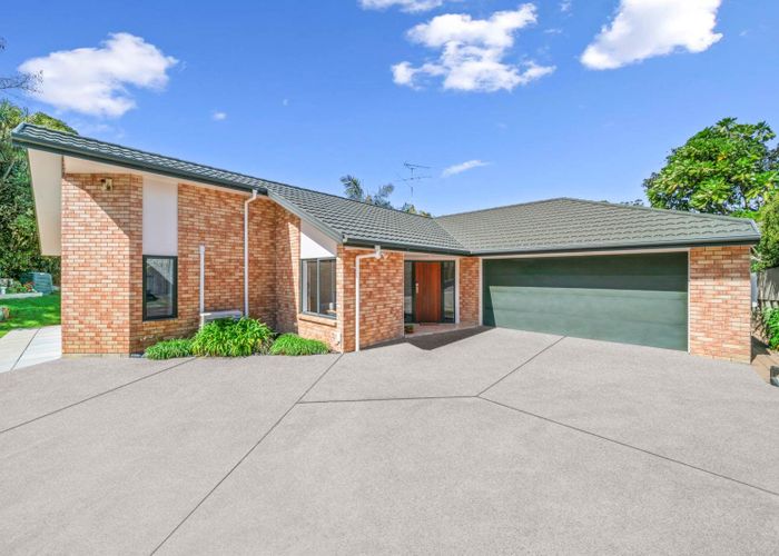  at 3 Nottingham Place, Northcross, North Shore City, Auckland