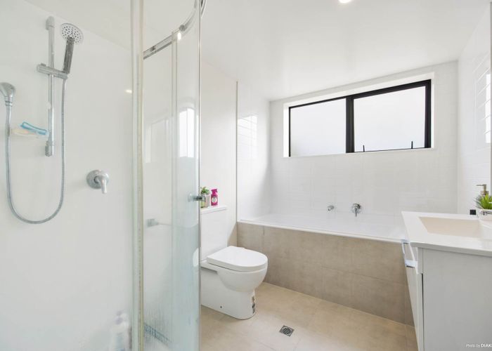  at 11/15 Wyllie Road, Papatoetoe, Auckland