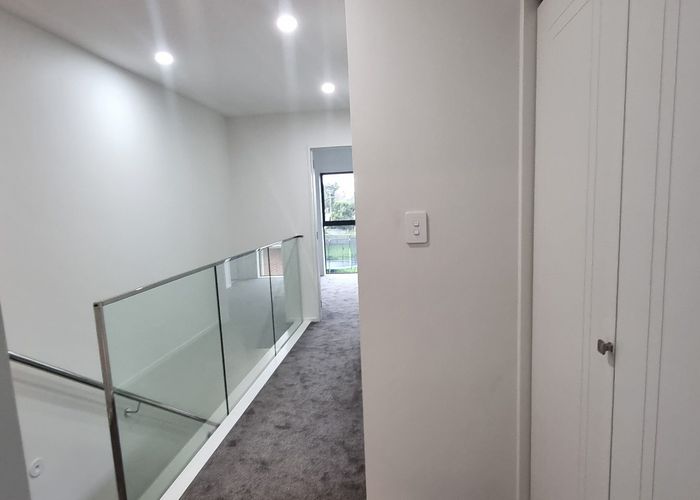  at 2/2 Donnell Avenue, Favona, Manukau City, Auckland