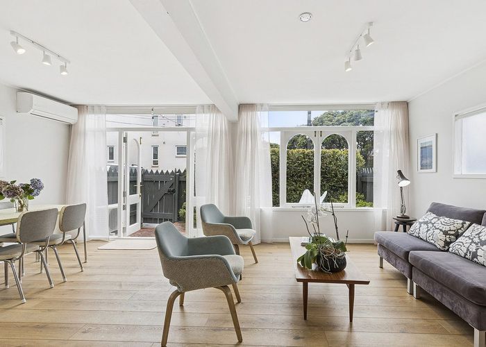  at 1/1 Cottleville Terrace, Thorndon, Wellington