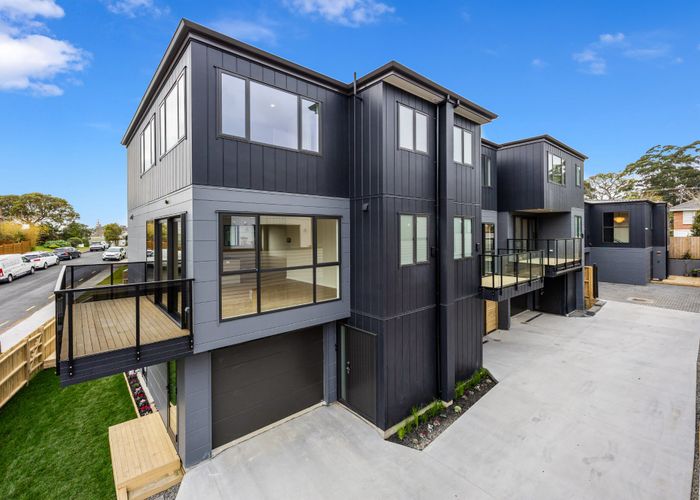  at Lots 2 & 3/9 Catalina Crescent, Forrest Hill, North Shore City, Auckland