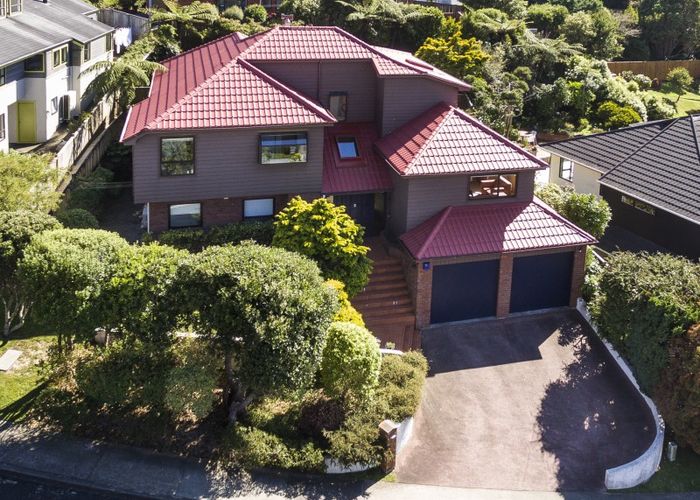  at 24 Satara Crescent, Khandallah, Wellington