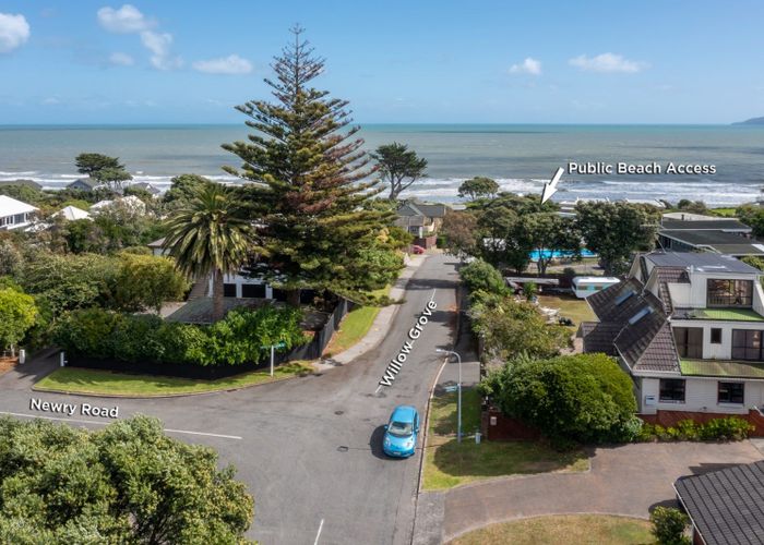  at 5 Newry Road, Raumati Beach, Paraparaumu