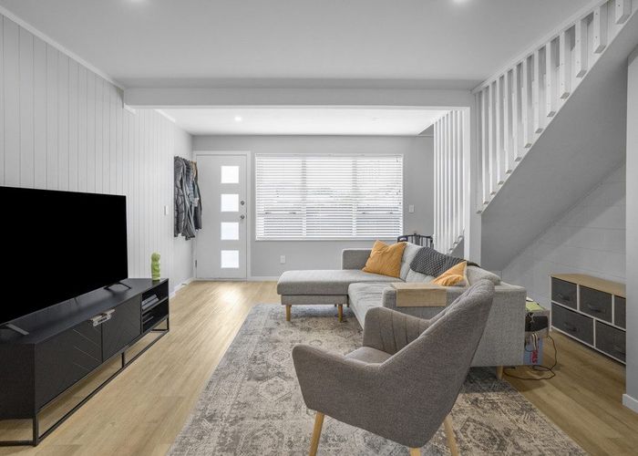  at 4/6 Richmond Street, Petone, Lower Hutt