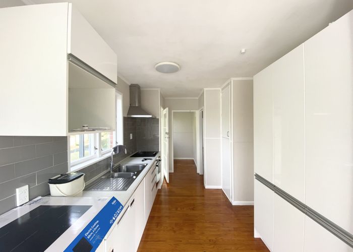  at 93 Fairclough Road, Beach Haven, North Shore City, Auckland