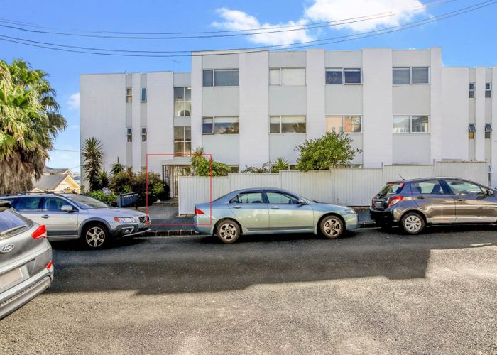  at 1J Caroline Street, Saint Marys Bay, Auckland City, Auckland