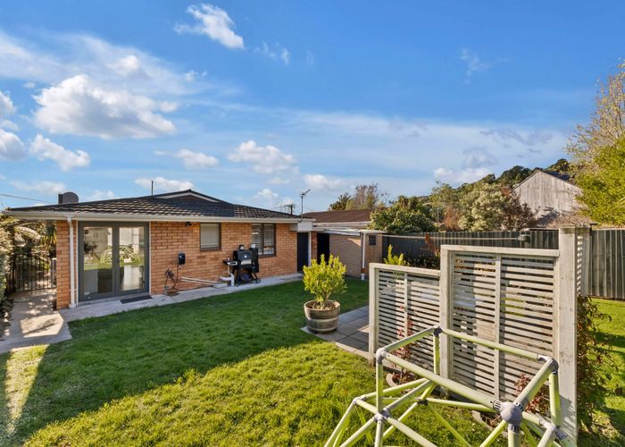  at 2 Leonard Place, St. Martins, Christchurch City, Canterbury