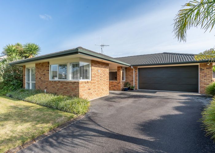  at 18 Ballantrae Place, Huntington, Hamilton, Waikato