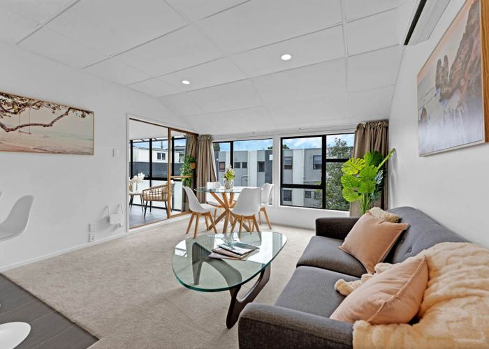  at 11/56 Ferndale Road, Mount Wellington, Auckland City, Auckland