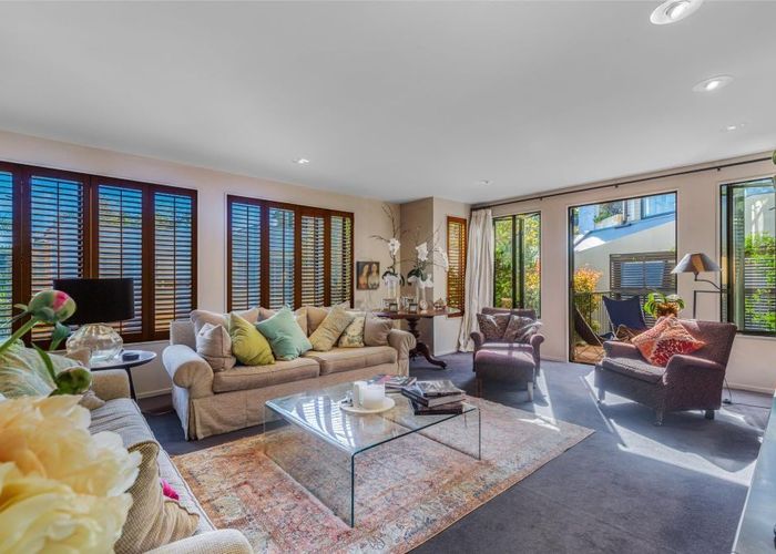  at 11 Brighton Road, Parnell, Auckland