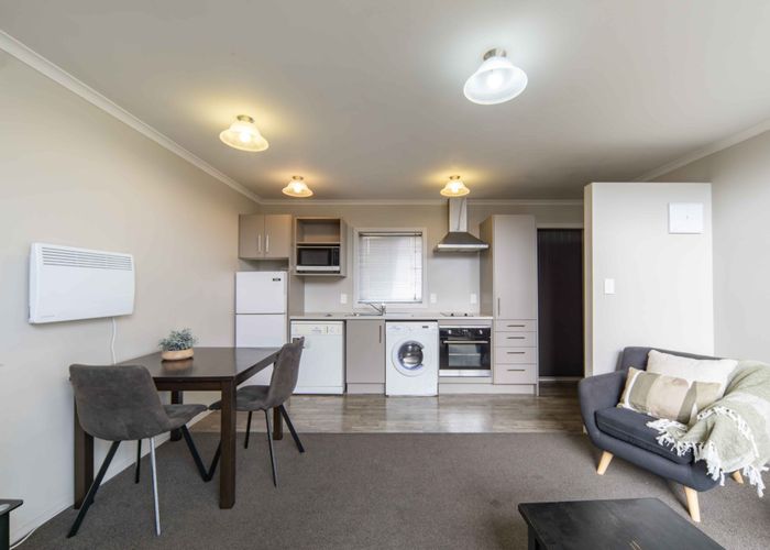  at 32J Abbotsford Street, Hamilton City Central, Hamilton, Waikato
