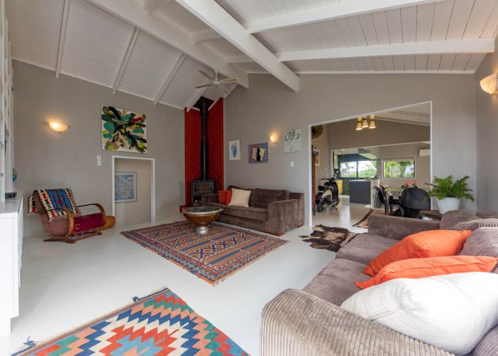  at 195 Carter Road, Oratia, Auckland