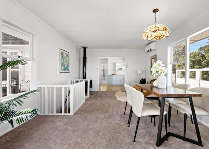  at 1/11 Sea Vista Avenue, Beach Haven, North Shore City, Auckland