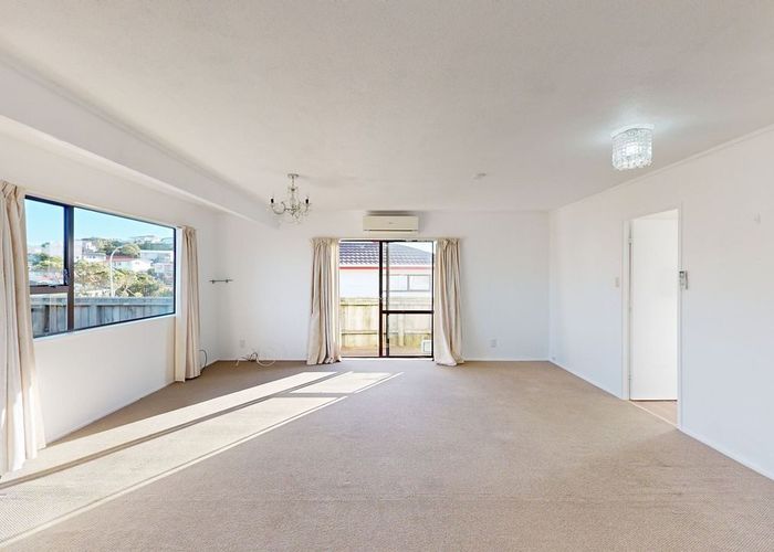  at 41A Sunhaven Drive, Newlands, Wellington, Wellington