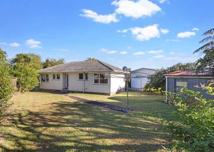  at 28 Laura Street, Kelston, Auckland
