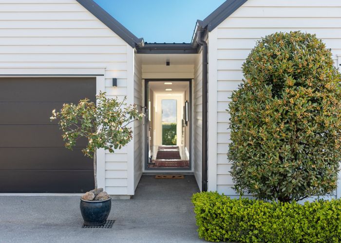  at 285 Cannon Hill Crescent, Mount Pleasant, Christchurch