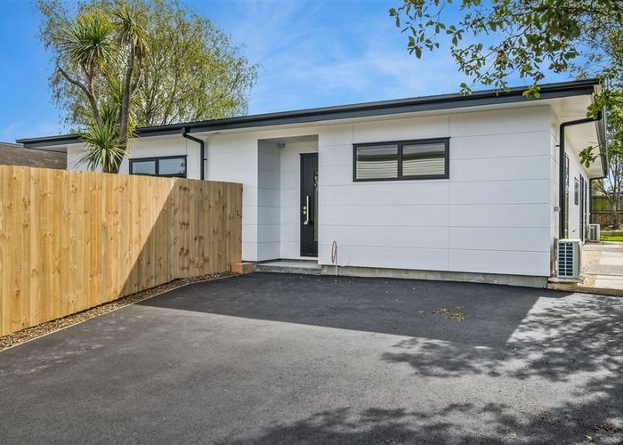  at Room 1/7a Laurence Street, Waltham, Christchurch City, Canterbury