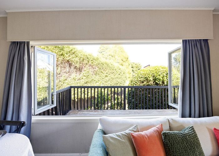  at 8 Alison Street, Hamilton Lake, Hamilton, Waikato