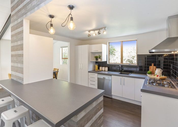  at 11A Lombard Place, Avonhead, Christchurch City, Canterbury