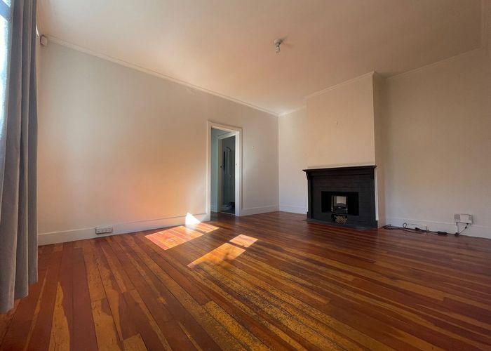  at 4C Momona Road, Greenlane, Auckland