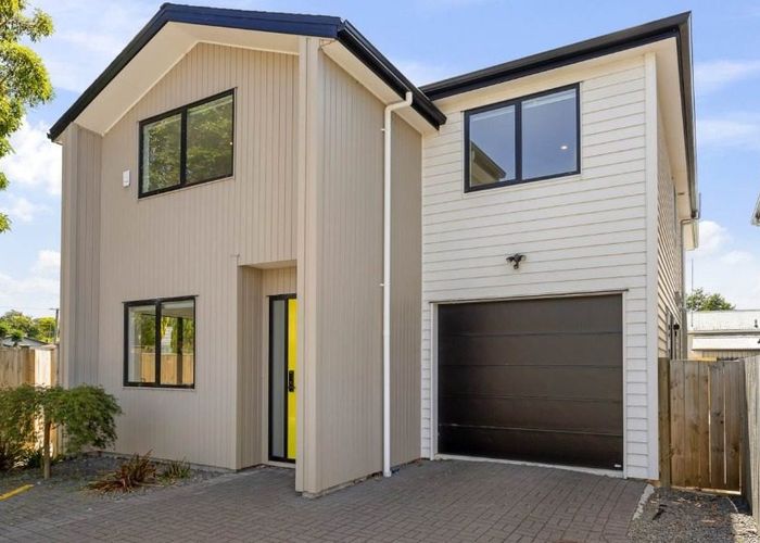  at 88A Canal Road, Avondale, Auckland