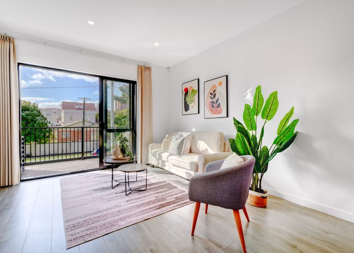  at 3/14 Highbury Street, Avondale, Auckland