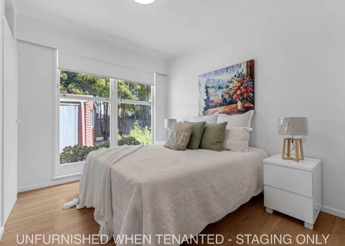  at 50 Edgewater Drive, Pakuranga, Auckland