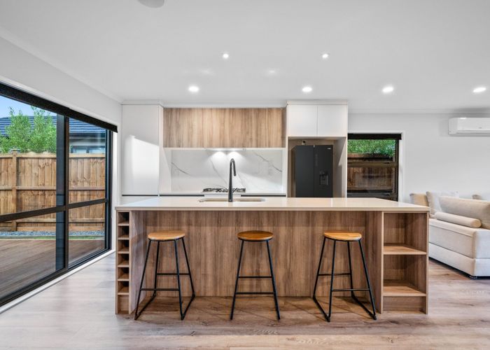  at 4 Raoriki Road, Pukekohe, Franklin, Auckland