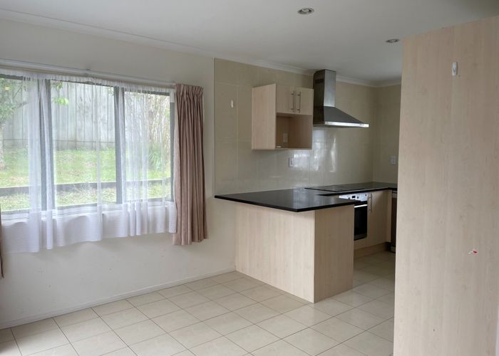  at 256C Great North Road, Henderson, Auckland