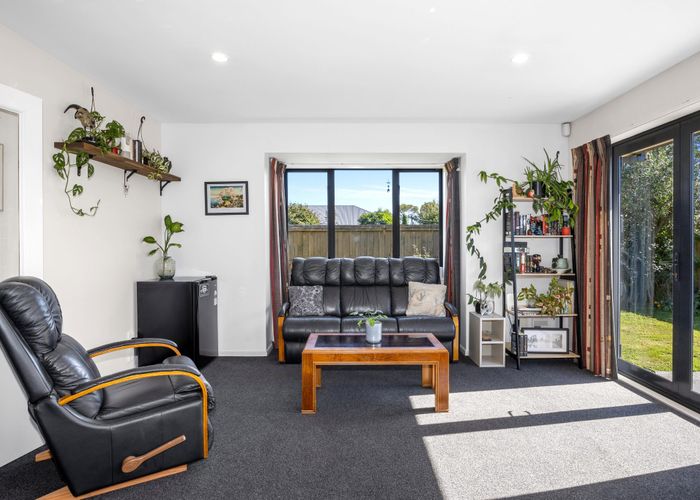  at 6 Sheraton Place, Redwood, Christchurch City, Canterbury