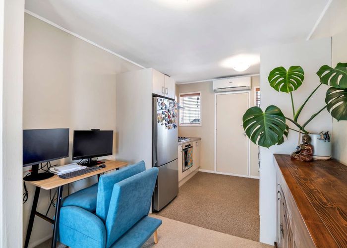  at 2/53 Trafalgar Street, Onehunga, Auckland City, Auckland