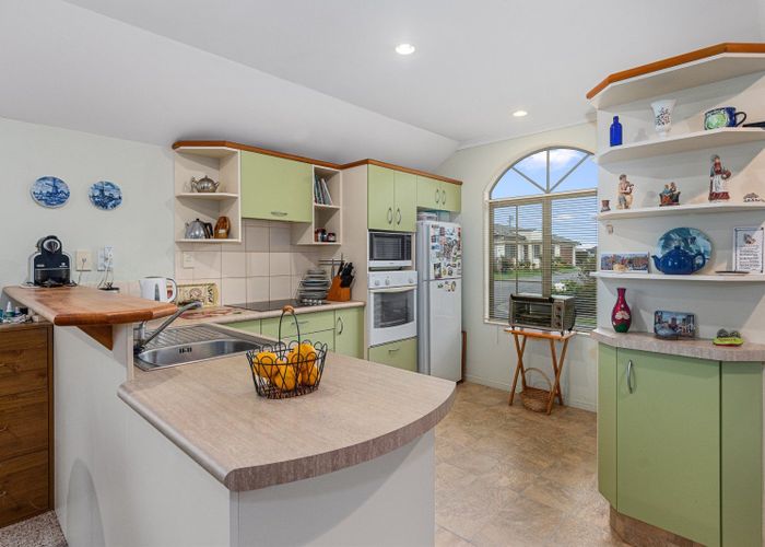  at 8/22 Pyes Pa Road, Pyes Pa, Tauranga