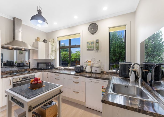  at 48 Wellington Street, Hampstead, Ashburton