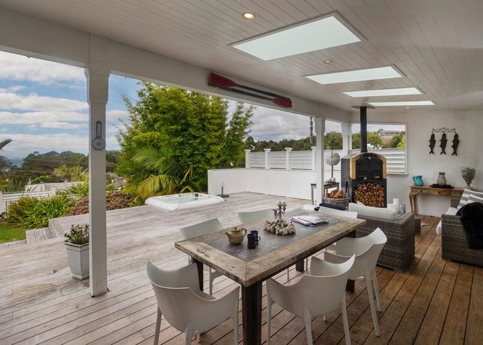  at 679 Huia Road, Parau, Auckland
