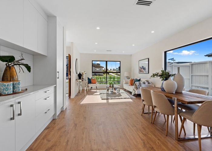  at 34 Siren Street, Wainui, Wainui