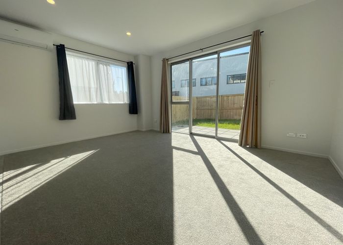  at 47d Riverton Drive, Randwick Park, Manukau City, Auckland