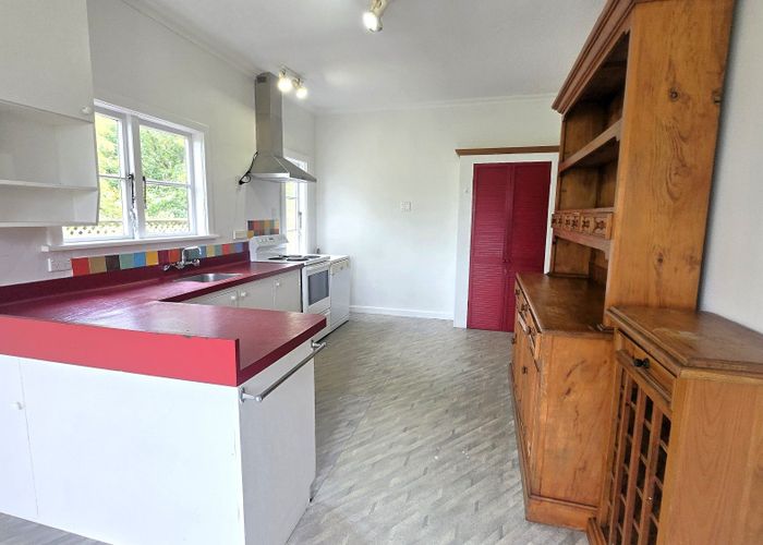  at 75 Chamberlain Road, Karori, Wellington, Wellington