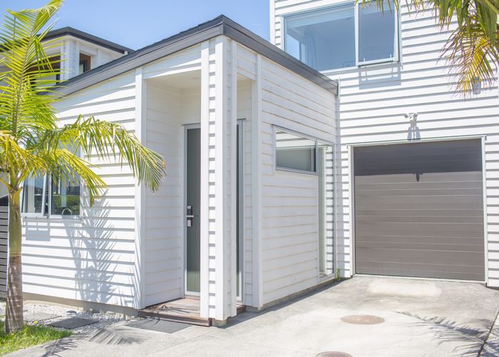  at 33 Lockheed Street, Hobsonville, Waitakere City, Auckland