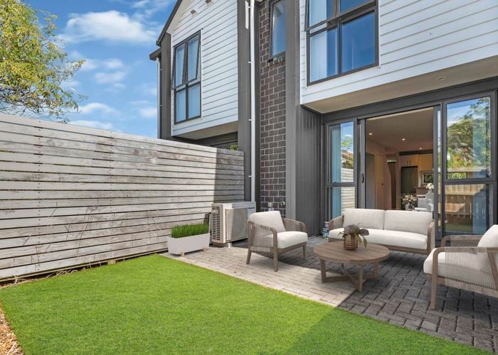  at 7/126 Canal Road, Avondale, Auckland