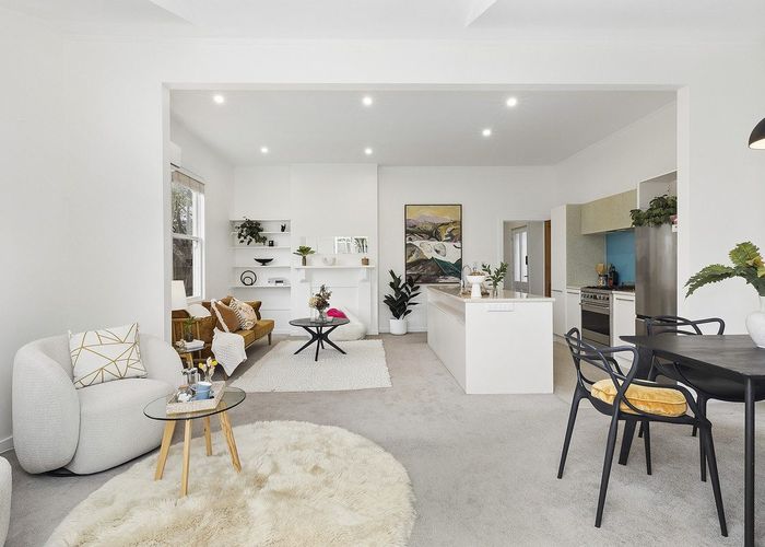  at 30 Cleveland Street, Brooklyn, Wellington, Wellington