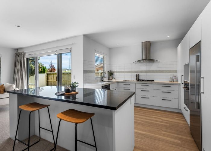  at 30 Holiday Drive, Mairehau, Christchurch City, Canterbury
