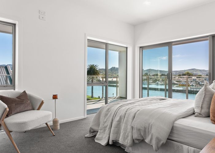  at 207/4 Reads Quay, Gisborne, Gisborne