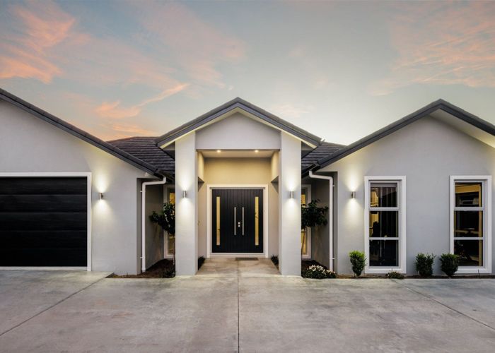  at 9 Sentinel Court, Flagstaff, Hamilton