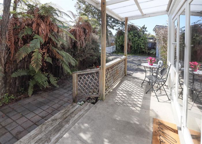  at 14 Charles Road, Hannahs Bay, Rotorua