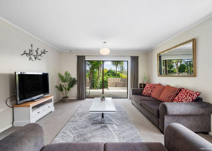  at 4 Orewa Street, Torbay, Auckland