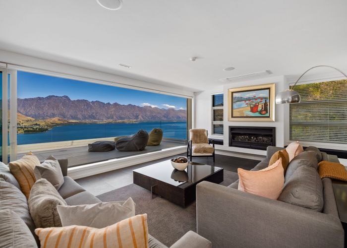  at 6C Lordens Place, Fernhill, Queenstown-Lakes, Otago