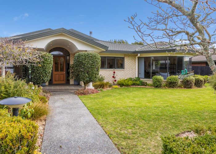  at 22 Kinross Drive, Merrilands, New Plymouth