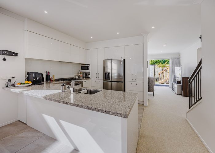  at 10 Vittoria Terrace, Flat Bush, Manukau City, Auckland