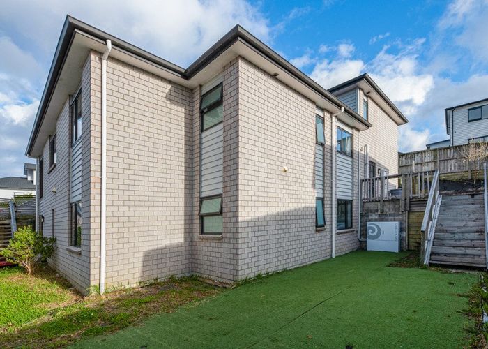  at 24 Eric Gifford Drive, Ranui, Waitakere City, Auckland