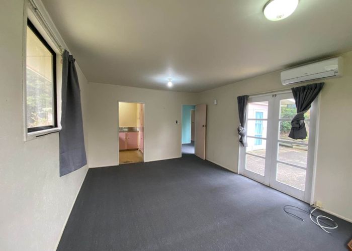  at 1/529 Whangaparaoa Road, Stanmore Bay, Rodney, Auckland